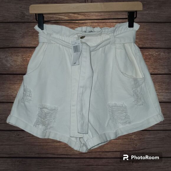 NWT HYFVE Paperbag Mom Denim Shorts Size S - Picture 1 of 5